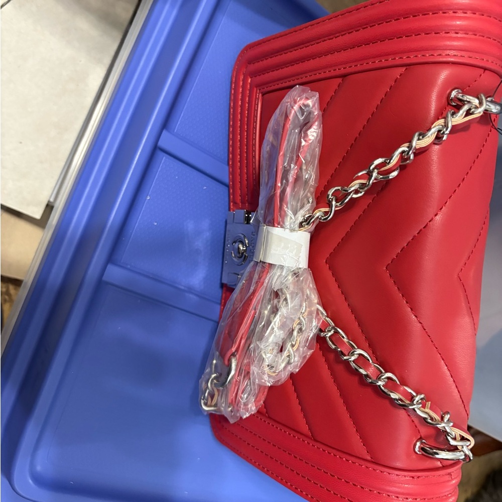 Badgley Mischka Vibrant Red Crossbody Bag with Silver Chain
